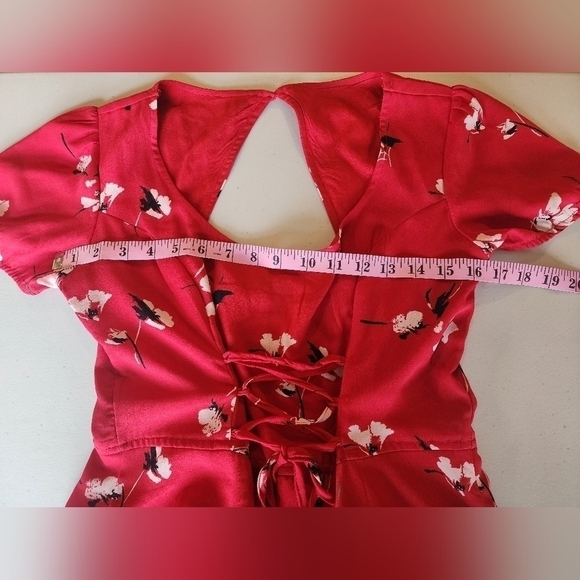 Abercrombie & Fitch Women's Red Fress Size SP. - Picture 5 of 5